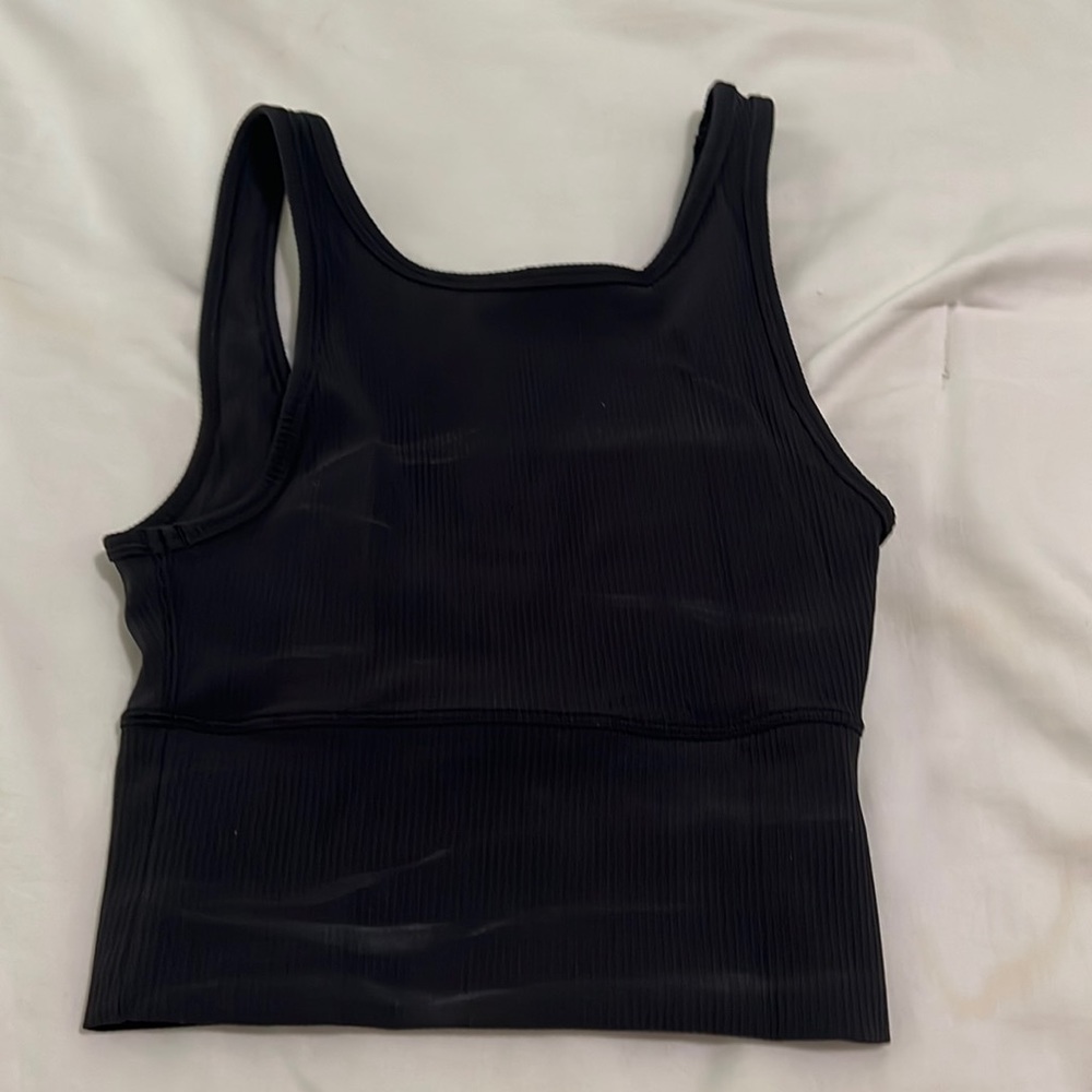 Black bra (from lululemon but has no tags or logo)